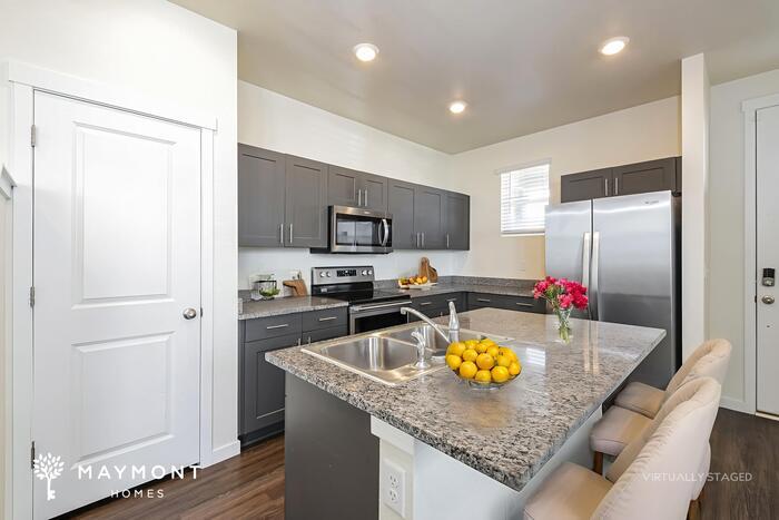 Building Photo - 13491 Oneida Ln