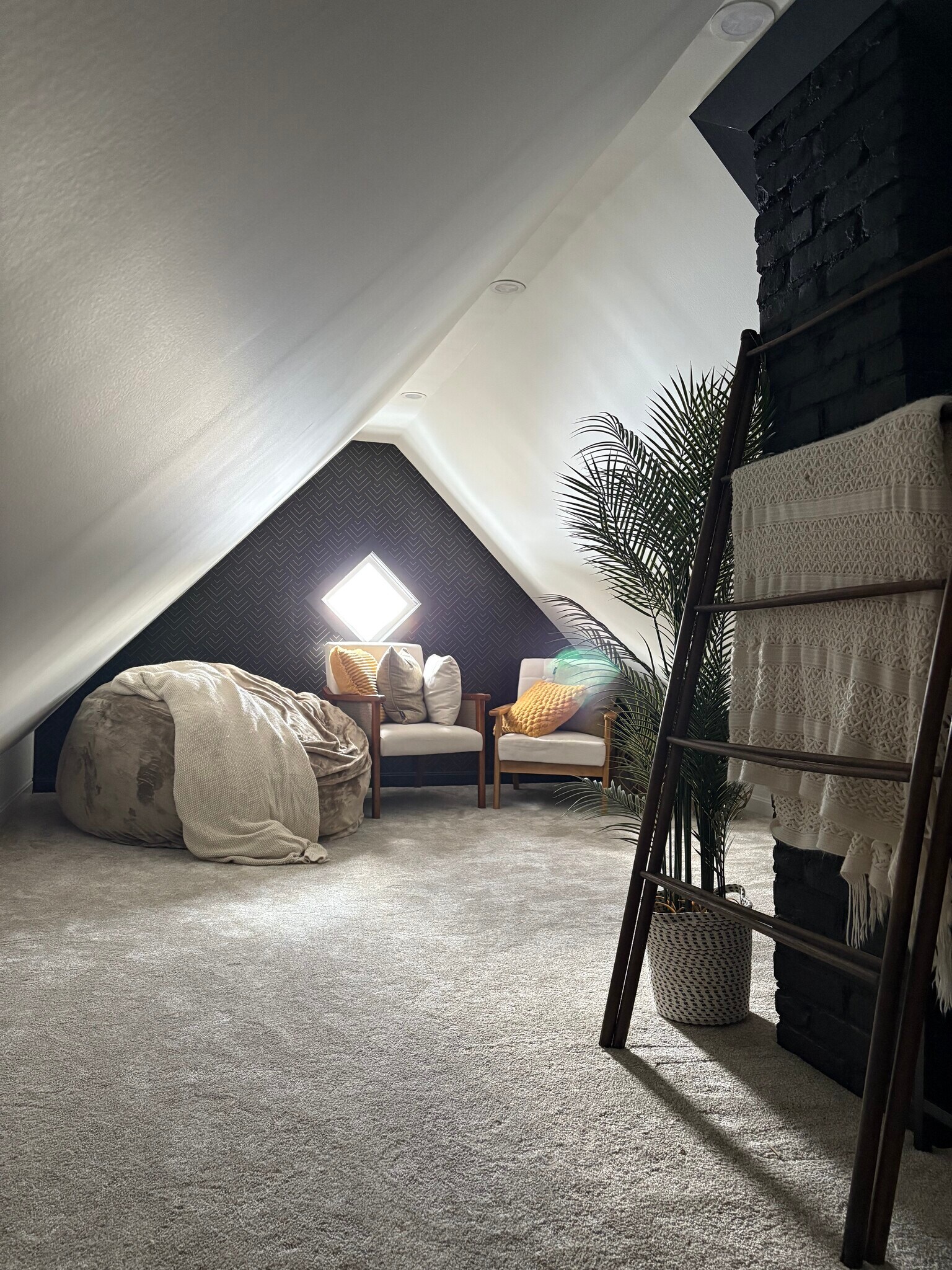 Building Photo - 441 Bartlett St