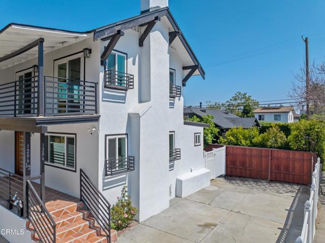 Building Photo - 1206 Tamarind Ave
