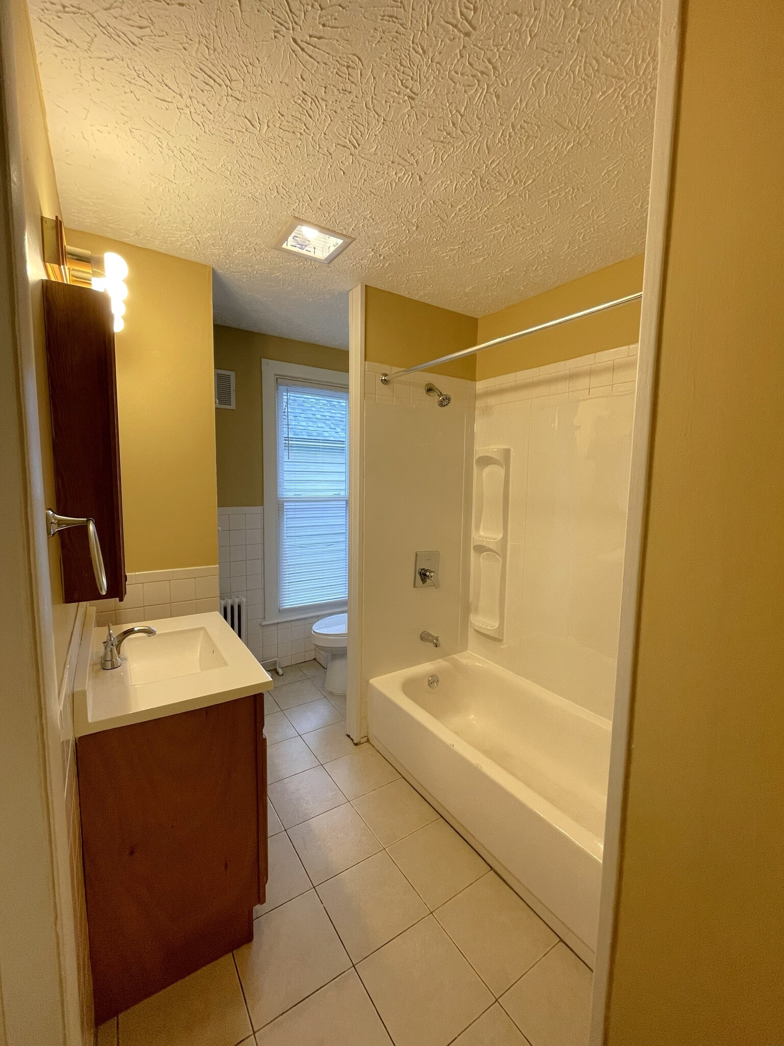 Bathroom - 636 W Gray St