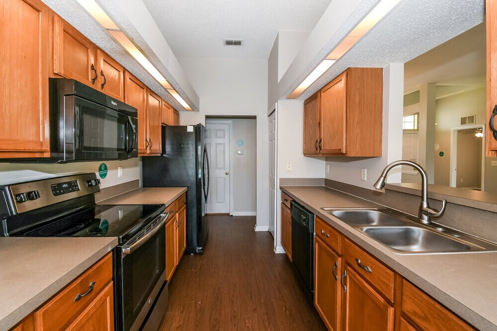 Building Photo - 3559 White Cow Ct