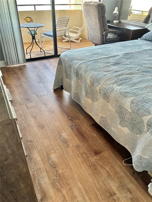 Building Photo - 6009 Sea Ranch Dr