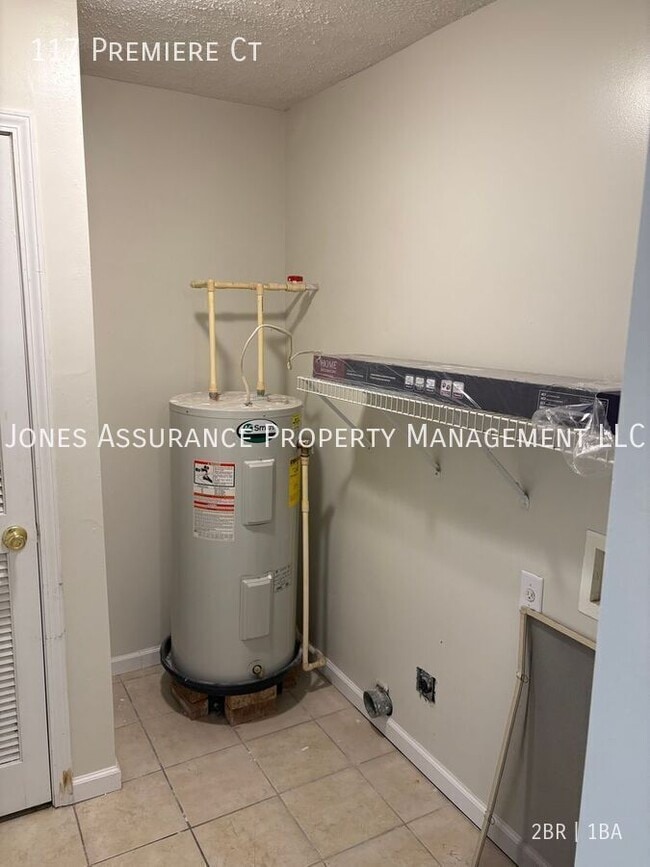 Building Photo - 117 Premiere Ct