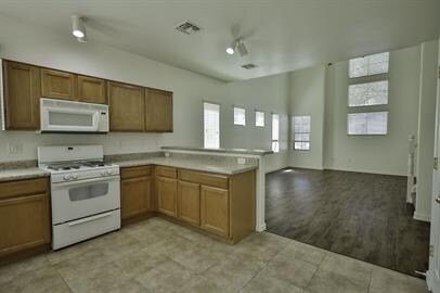 Building Photo - Rancho Sahuarita