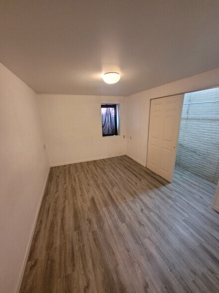 Building Photo - 4226 Spruce Hills Dr