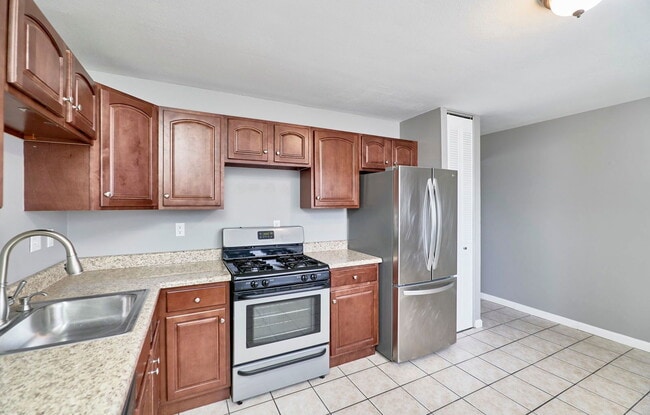 Building Photo - 3049 Orton St