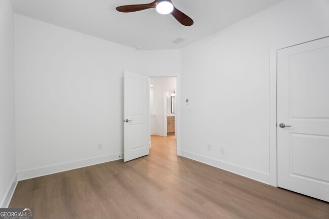 Building Photo - 173 Brush Creek Ct
