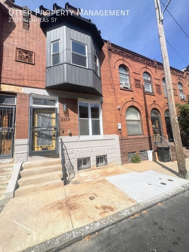 Building Photo - 2309 Nicholas St
