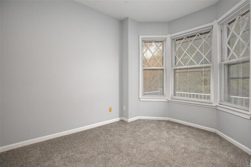 Living room left - 6038 Westminster Pl