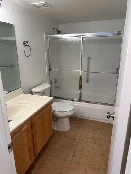 Building Photo - 874 Mesquite Springs Dr