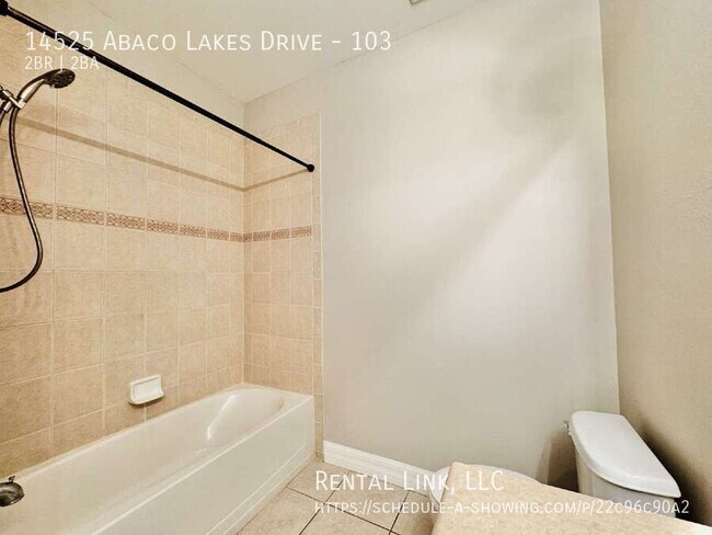 Building Photo - 14525 Abaco Lakes Dr