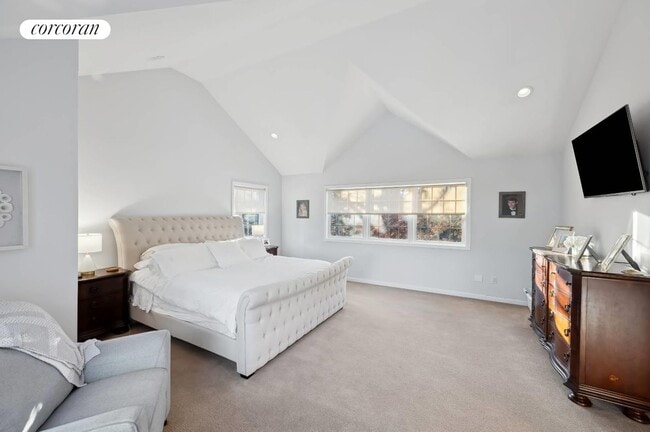 Building Photo - 47 Bathing Bch Rd