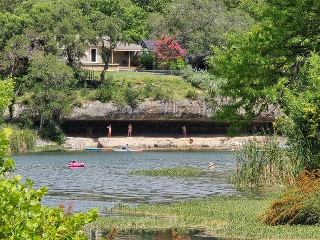Building Photo - 6 Cypress Point
