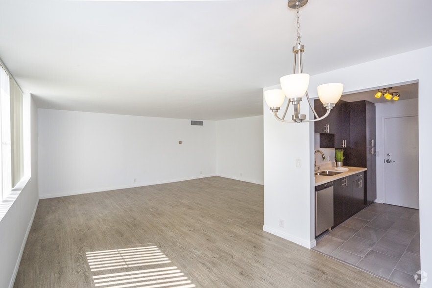 open floor plan, unit 203 and 504 - 468 South Roxbury