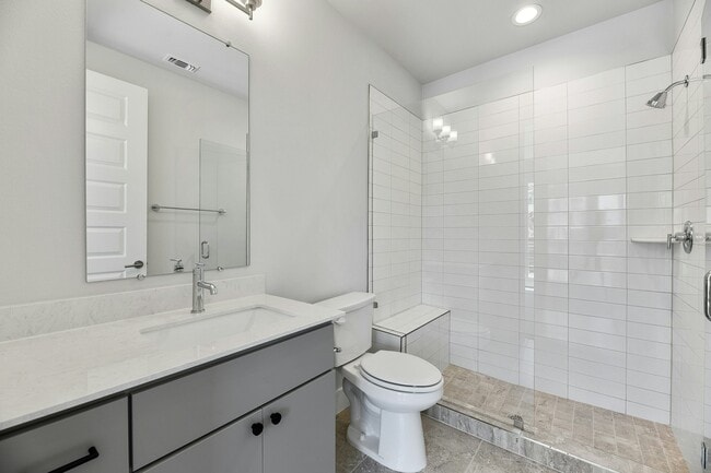 Building Photo - 4611 Unity Cir