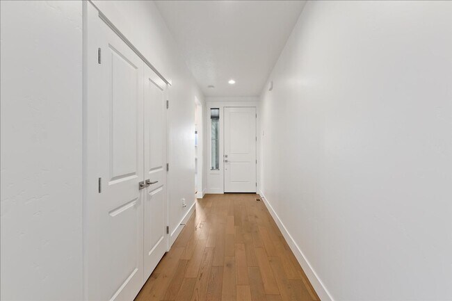 Building Photo - 4 Bedroom, 2 Bath home in Beautiful Meridian with SO MANY upgrades and perks throughout!  You don...
