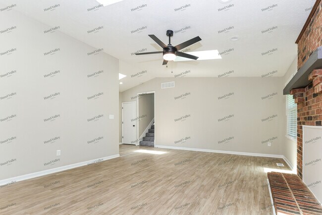 Building Photo - 1214 Nouvelle Dr