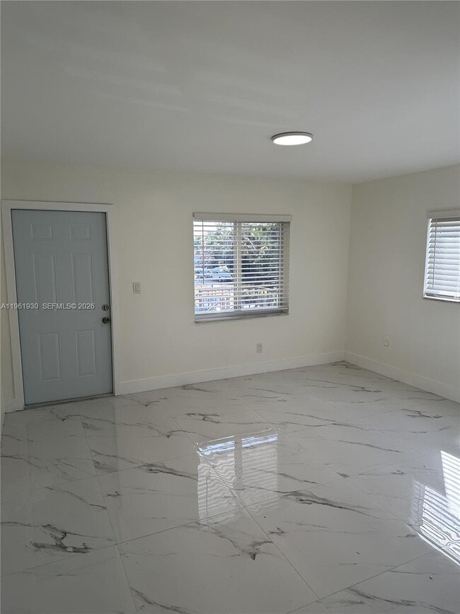 Building Photo - 6591 SW 46th St