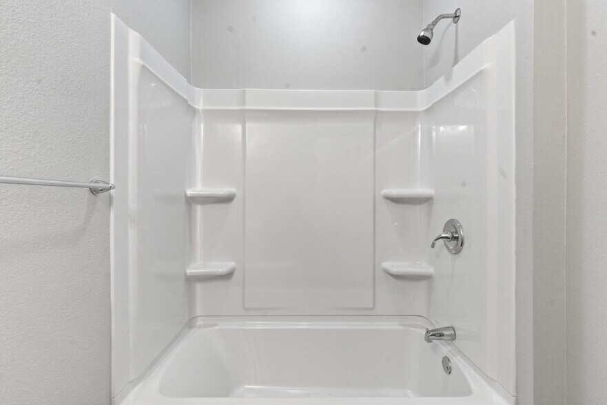 Building Photo - 1711 Halsell St