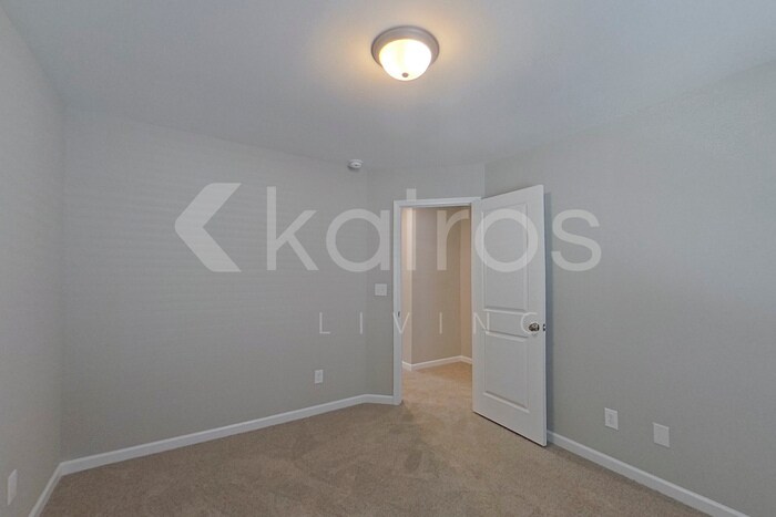 Building Photo - 151 Williams Ln