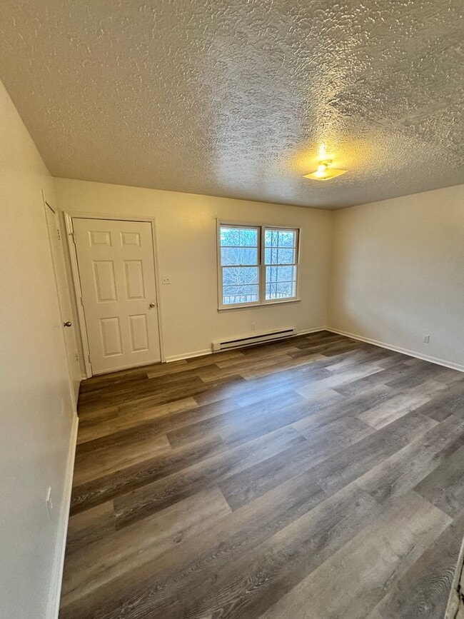 Building Photo - 3/1 In Shelby, NC