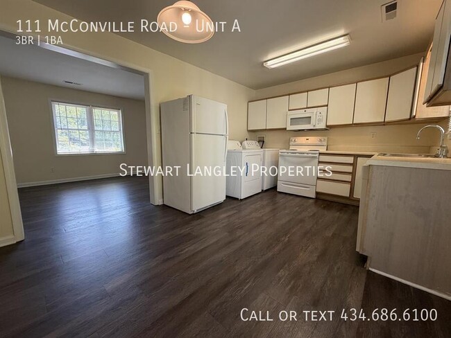 Building Photo - 111 McConville Rd