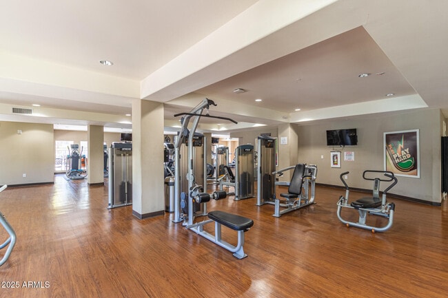 Building Photo - 5450 E Deer Valley Dr