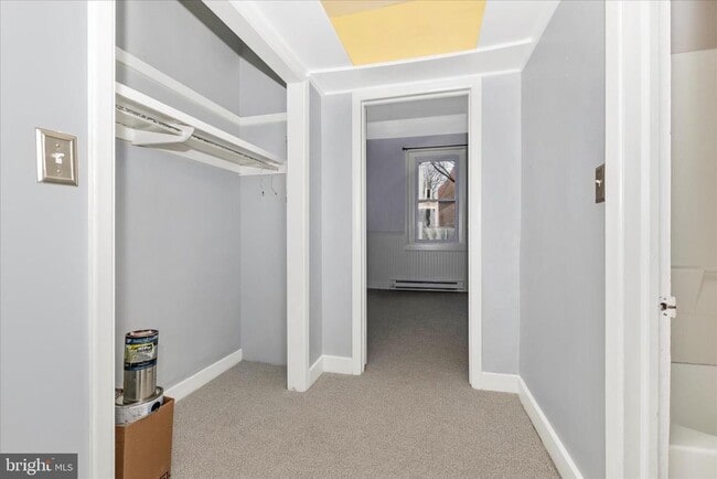 Building Photo - 326 E Patrick St