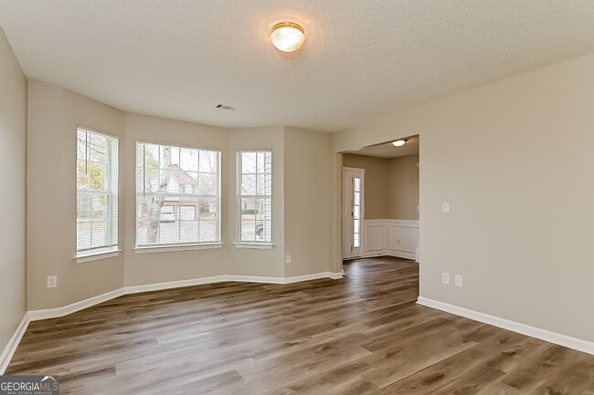 Building Photo - 1653 Deer Crossing Cir