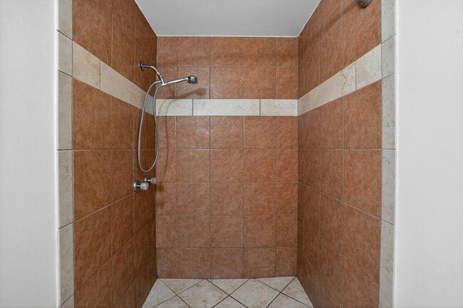 Building Photo - 3306 Brookshire Ct