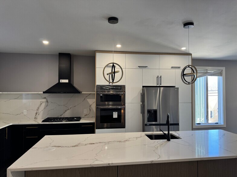 Building Photo - 3115 Brereton St