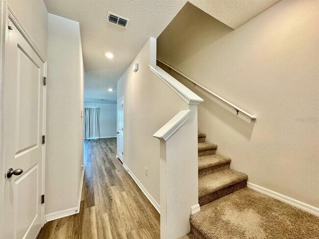 Building Photo - 2481 Mellow Ln