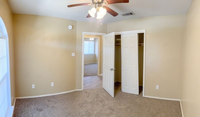 Building Photo - Available NOW!!!! Beautiful 1 story, 4 bed...