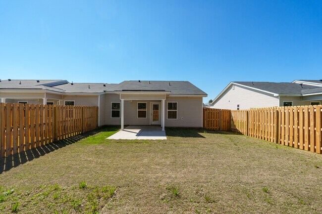 Building Photo - 8115 Bannock Cir