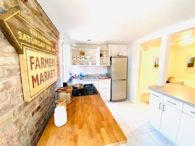 Primary Photo - 15 G St