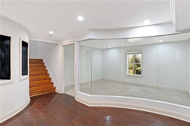 Building Photo - 105 Ensley Point