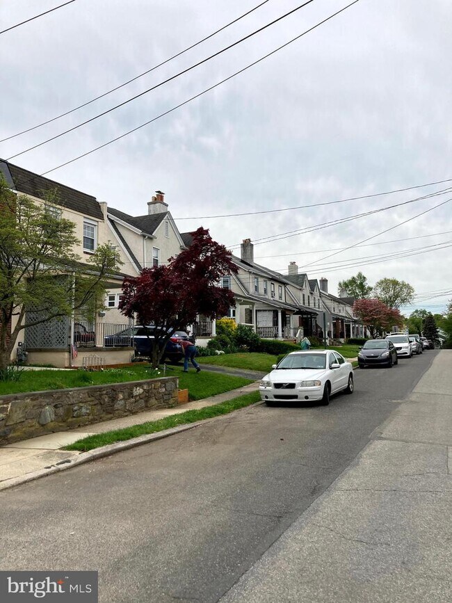 Building Photo - 219 Williams Rd