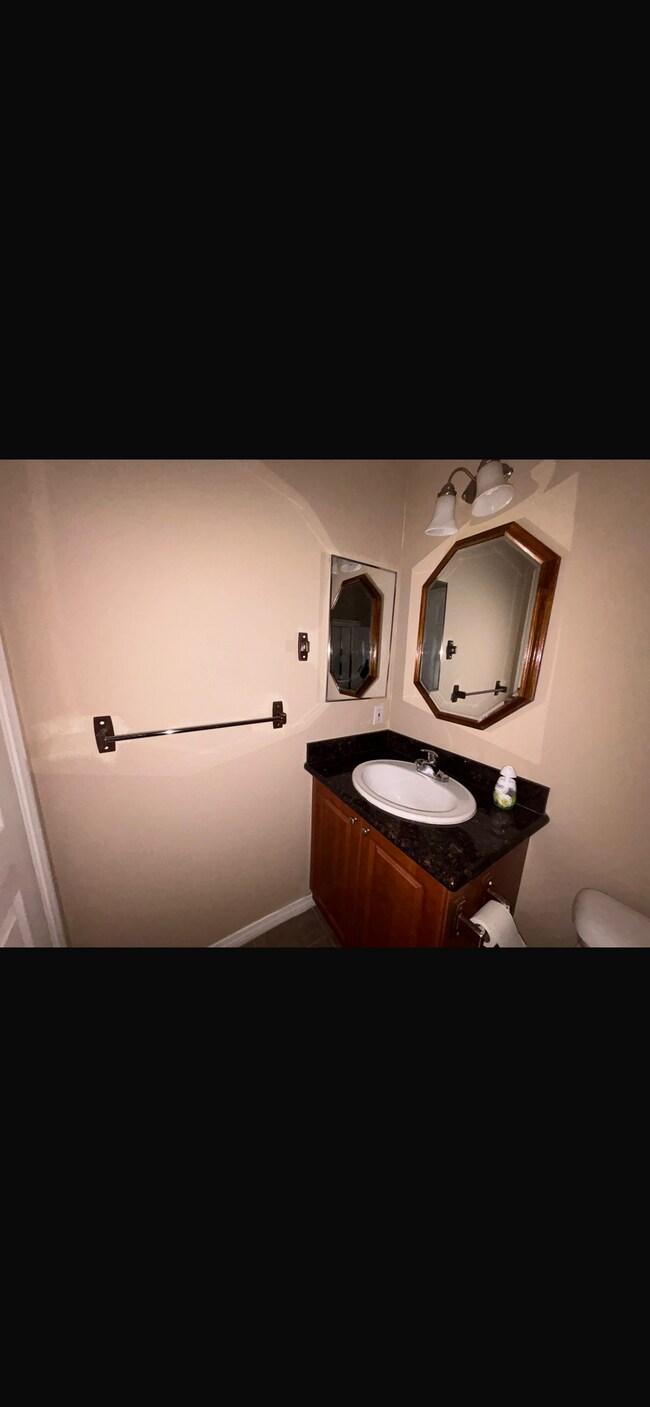 Primary Photo - 3040 Alta View Dr