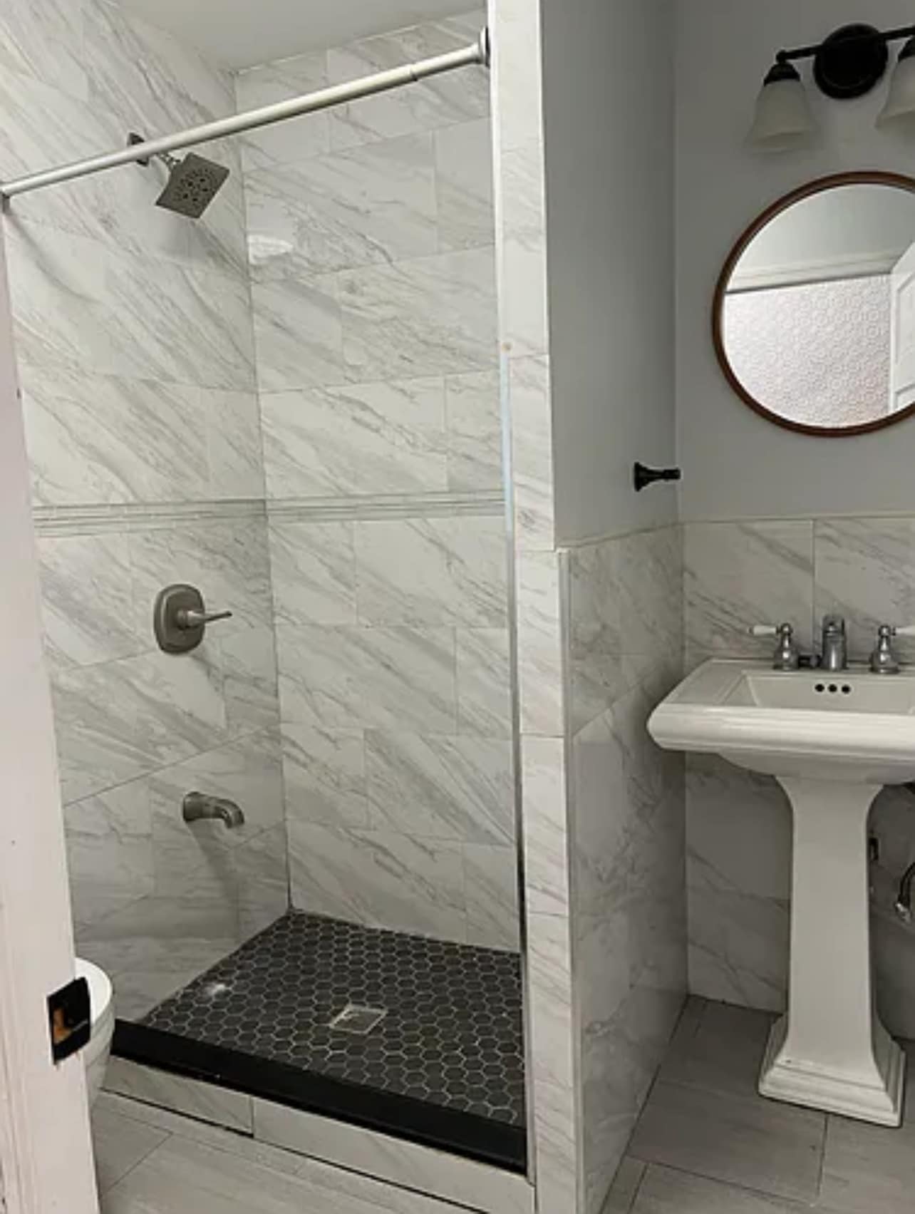 Building Photo - 217 Wagaraw Rd