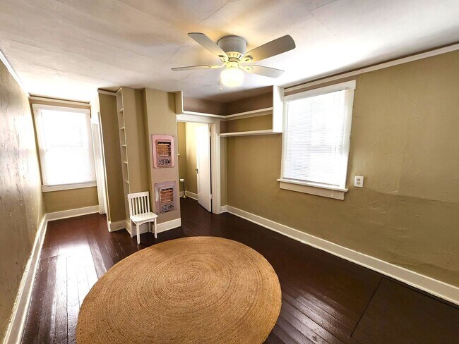 Building Photo - 3 Bed 2.5 Bath Plus ADU in Gatewood Add NW OKC