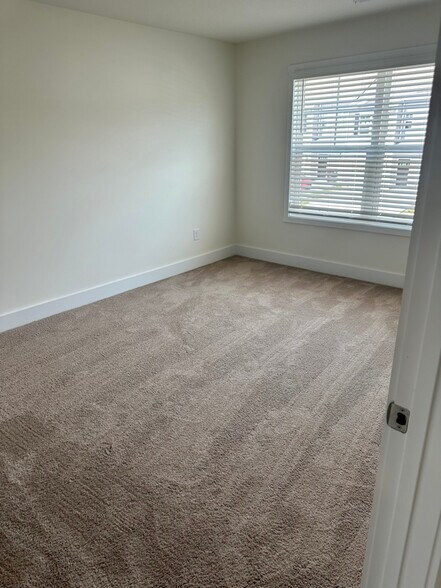 Building Photo - 3538 Bisham Wood Ln