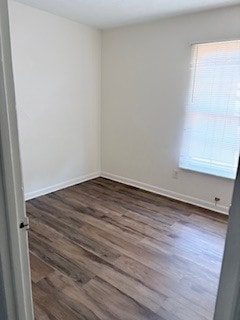 Building Photo - 1127 Strathdon Ave