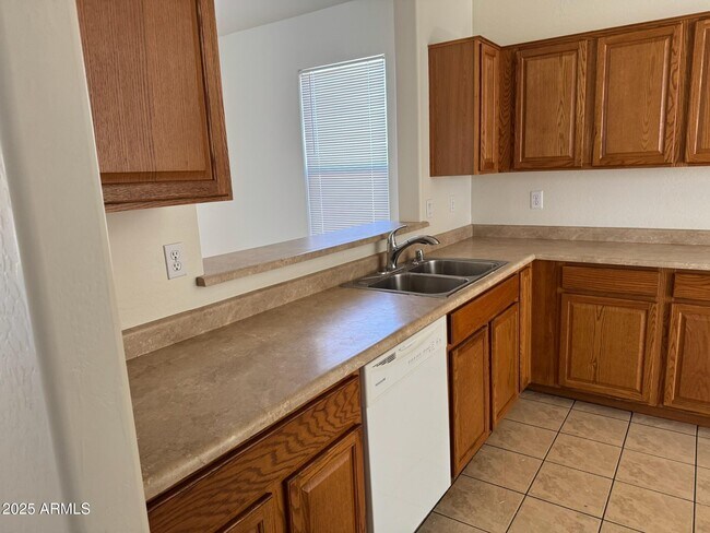 Building Photo - 11779 West Cocopah St