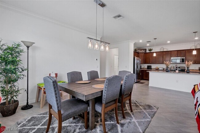 Building Photo - 14672 Cantabria Dr