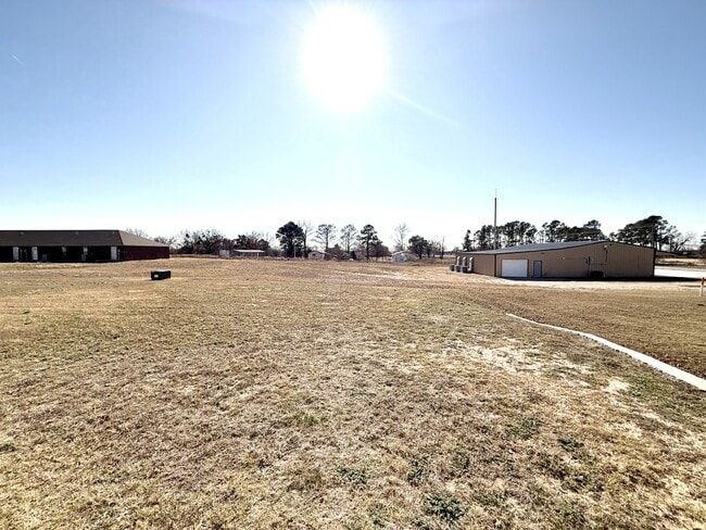 Building Photo - 11957 Sandpiper Rd