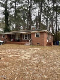 Building Photo - 429 Rose Ln