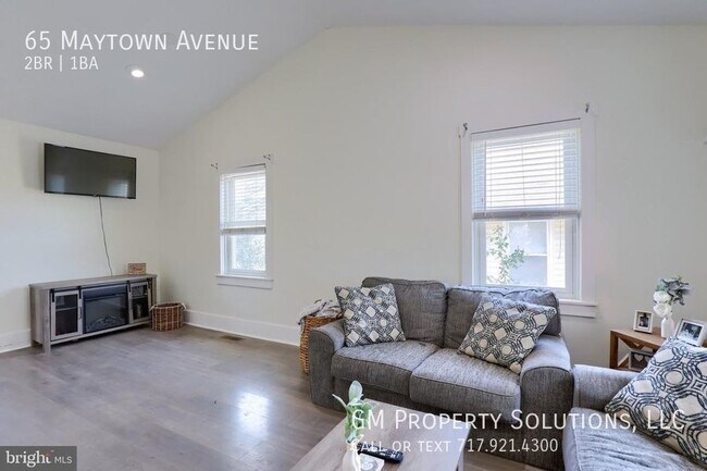 Building Photo - 2 Bedroom Bungalow in Elizabethtown!