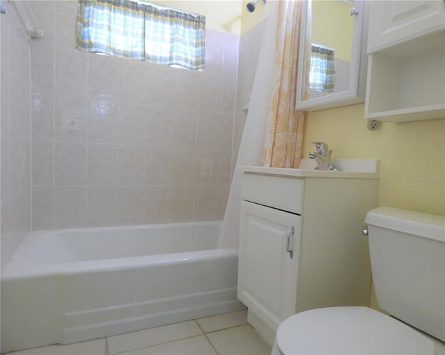Building Photo - 3372 Croton Terrace