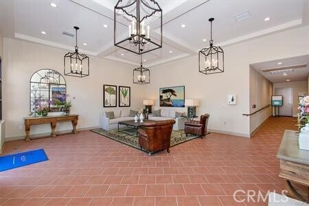 Building Photo - 627 Deep Valley Dr