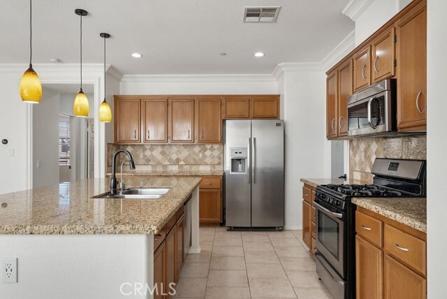 Building Photo - 8128 Wishing Well Ln